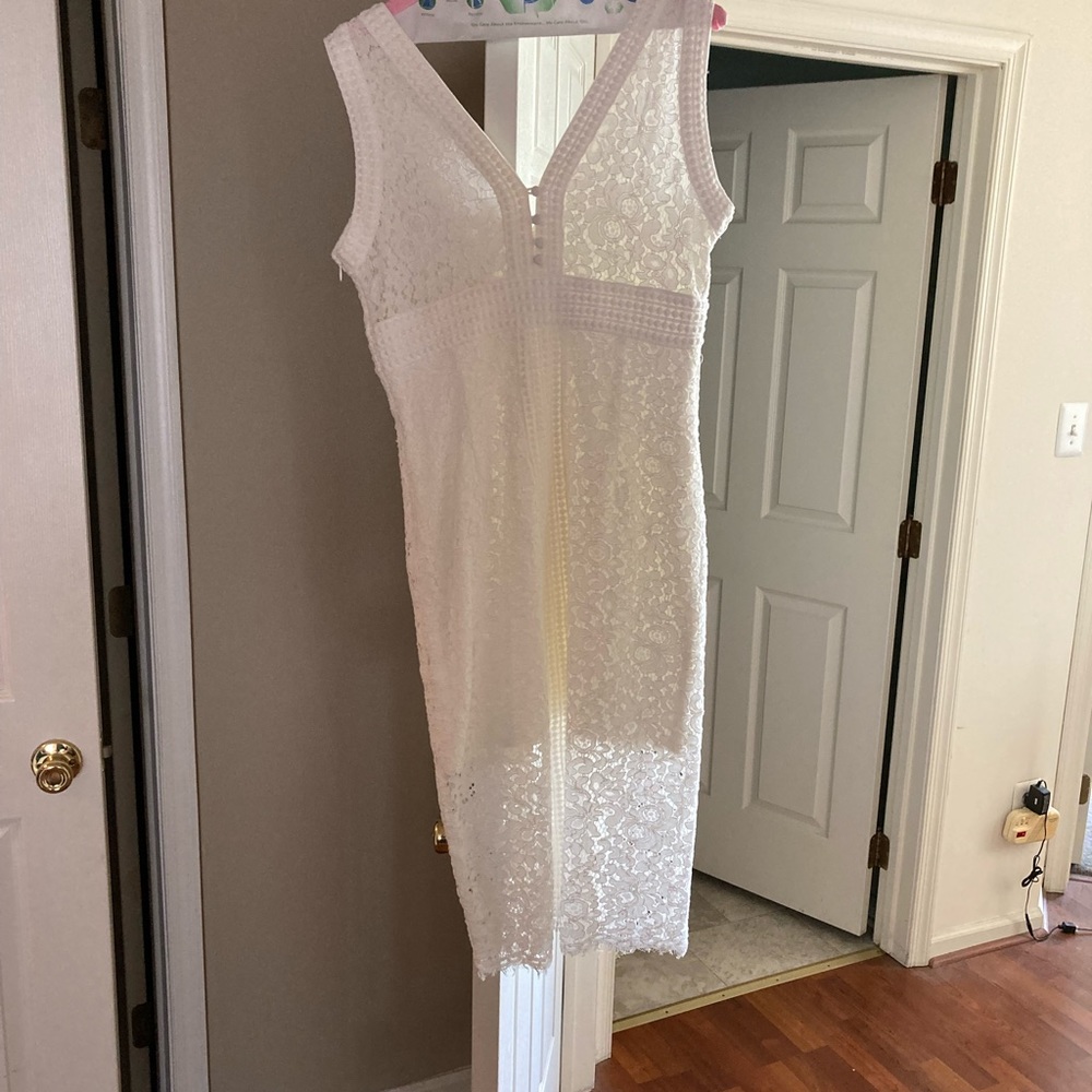 Bardot Morgan front slit lace sheath dress size 8